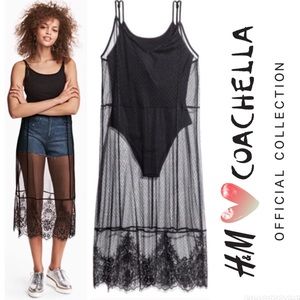 *Inactive H&M loves Coachella 2 piece